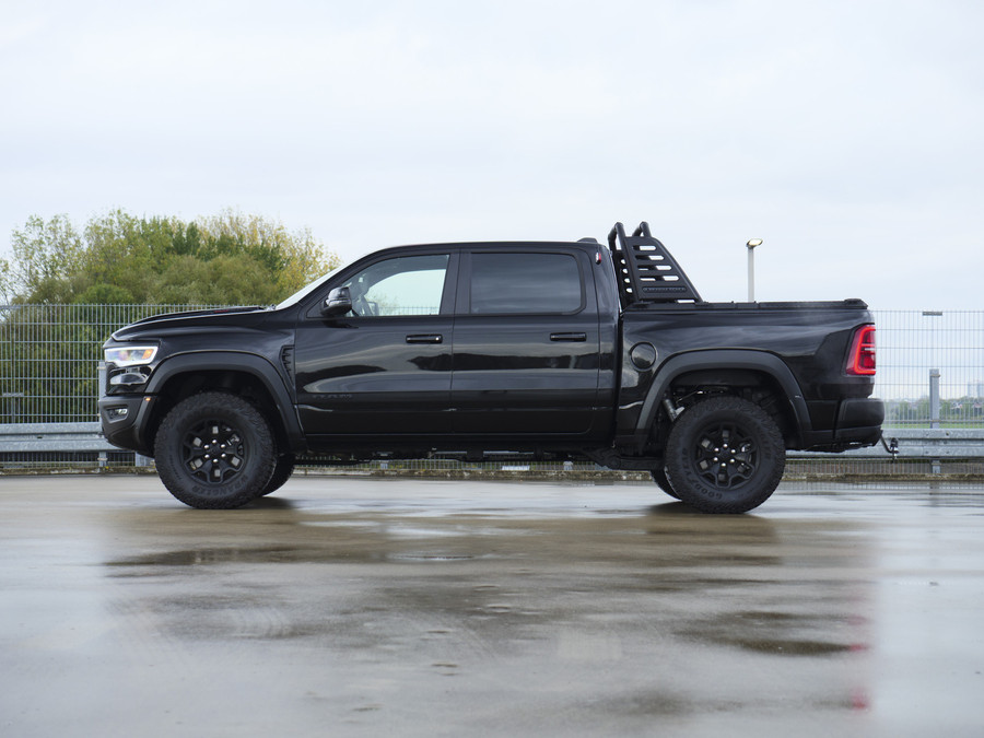 Dodge Ram Pick-Up | RHO | 3.0L Twin-Turbo I6 | 4x4 | Crew Cab | Black Edition