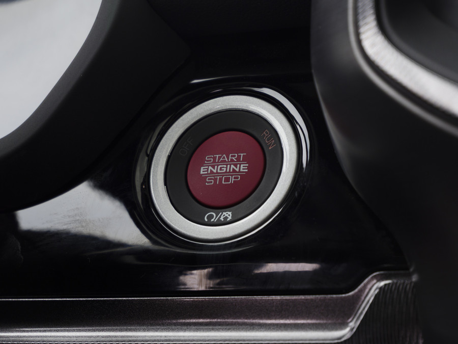 Dodge Ram Pick-Up | RHO | 3.0L Twin-Turbo I6 | 4x4 | Crew Cab | Black Edition