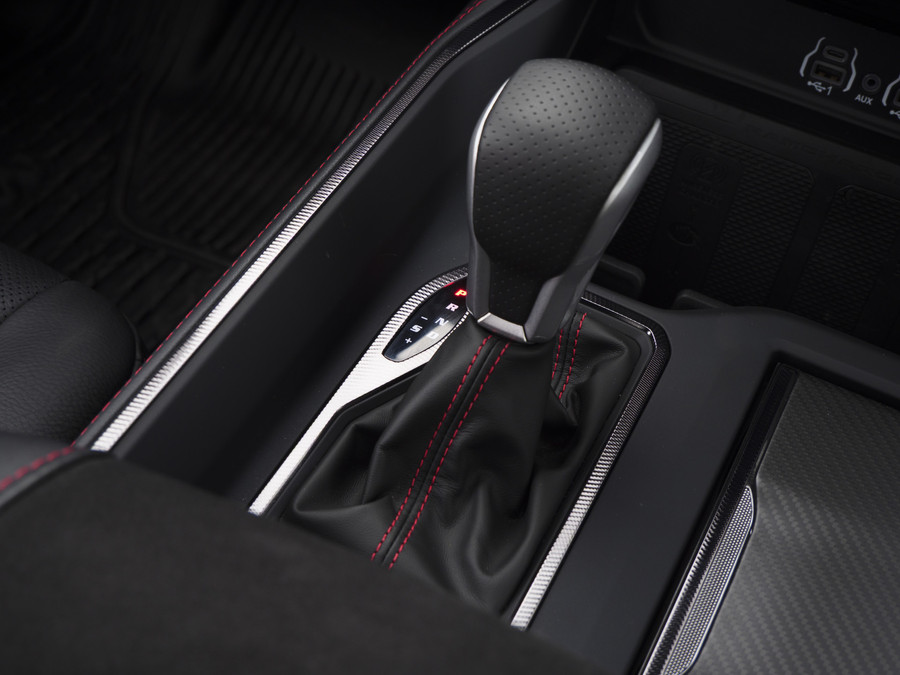 Dodge Ram Pick-Up | RHO | 3.0L Twin-Turbo I6 | 4x4 | Crew Cab | Black Edition