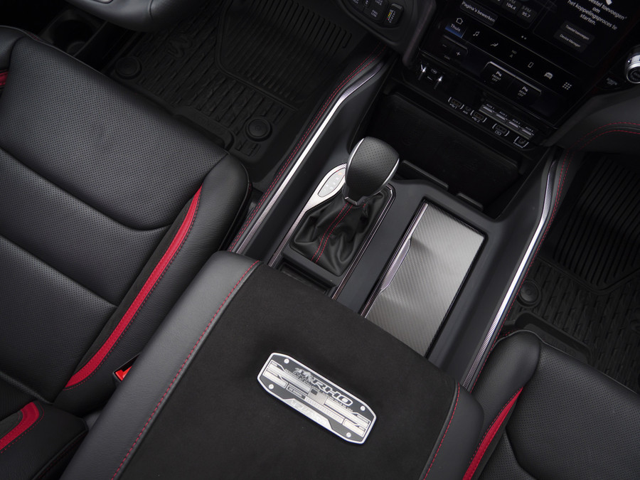 Dodge Ram Pick-Up | RHO | 3.0L Twin-Turbo I6 | 4x4 | Crew Cab | Black Edition