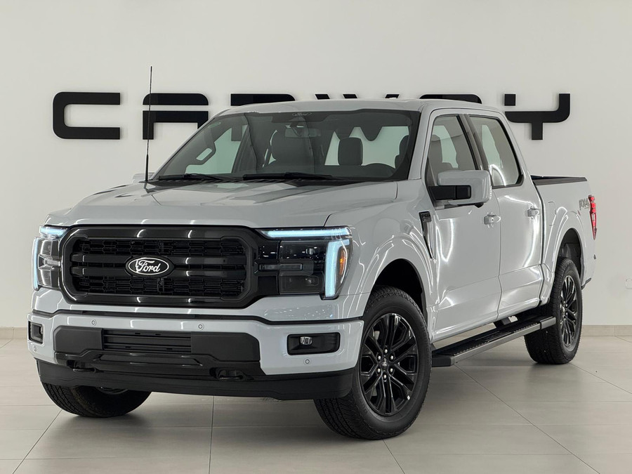 Ford F-150 5.0 V8 Lariat black FX4 / B&O / Pano / HUD