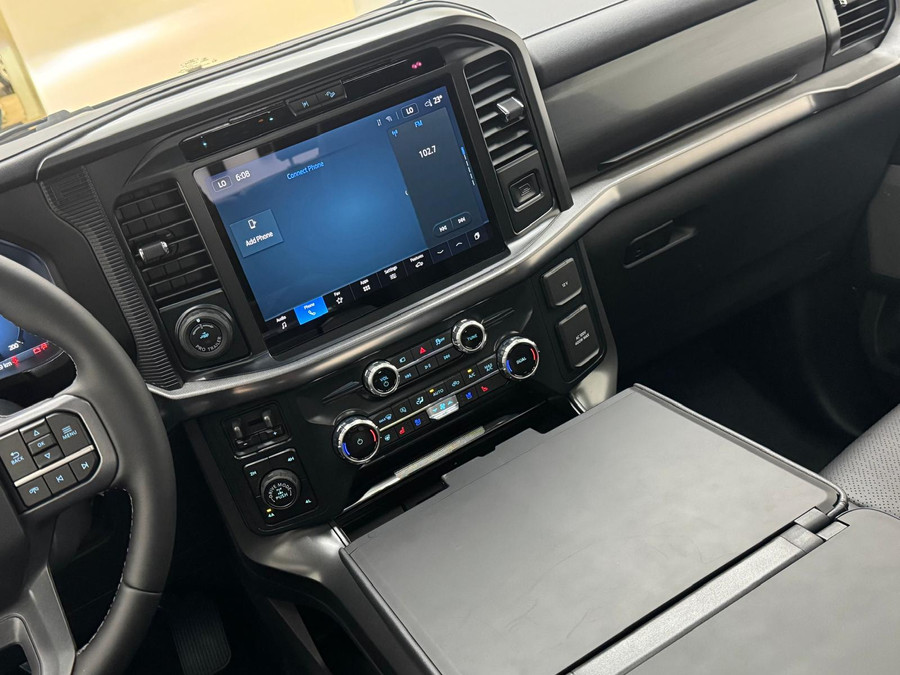 Ford F-150 5.0 V8 Lariat black FX4 / B&O / Pano / HUD