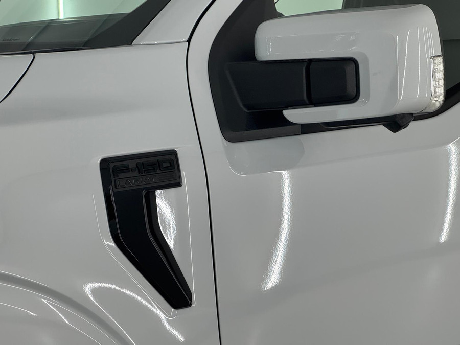 Ford F-150 5.0 V8 Lariat black FX4 / B&O / Pano / HUD