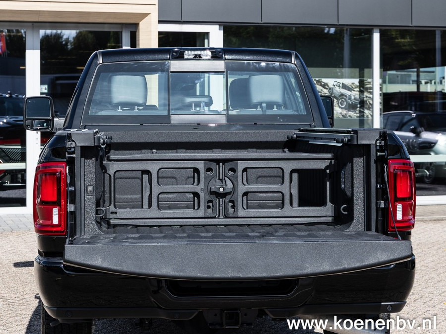 Dodge RAM Pickup 3500 Laramie Night 6.7 Cummins Diesel HO C1 Rijbewijs Geen bijtelling