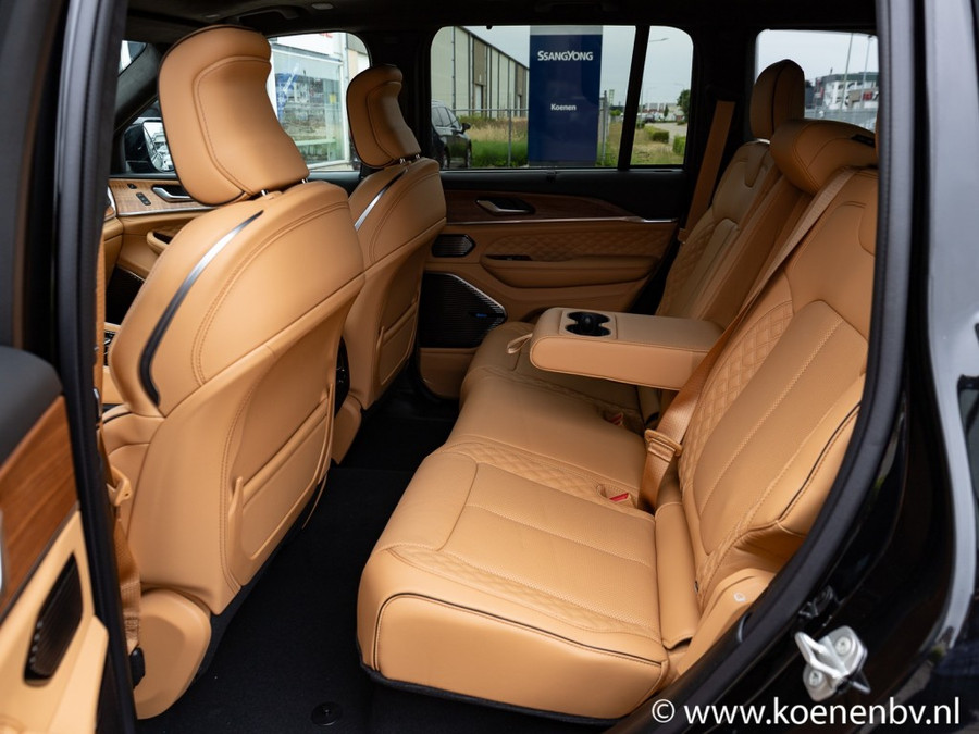 Jeep Grand Cherokee 2.0 4xe Summit Reserve 4x4 Auto. LUCHTVERING / LEER / ENZ ENZ