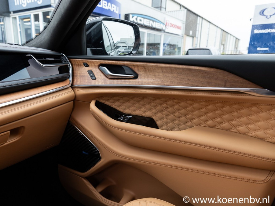 Jeep Grand Cherokee 2.0 4xe Summit Reserve 4x4 Auto. LUCHTVERING / LEER / ENZ ENZ