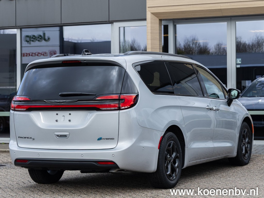 Chrysler Pacifica 3.6 V6 HYBRID Limited S