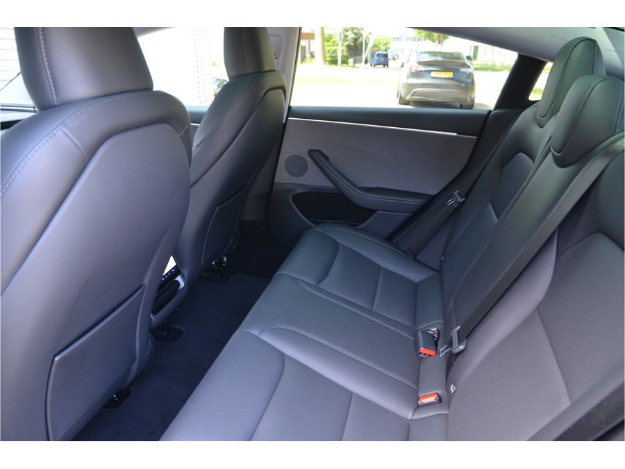 Tesla Model 3 RWD 60 kWh