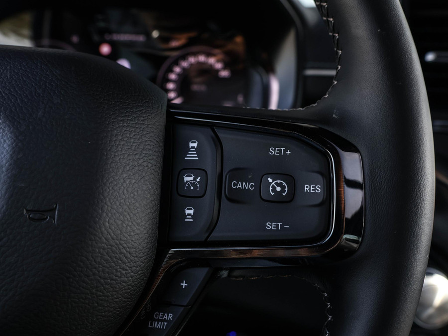 Dodge RAM 1500 540 PK HO Crew Cab Limited Night