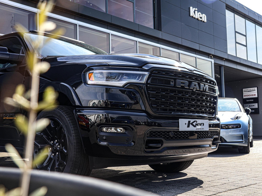 Dodge RAM 1500 540 PK HO Crew Cab Limited Night