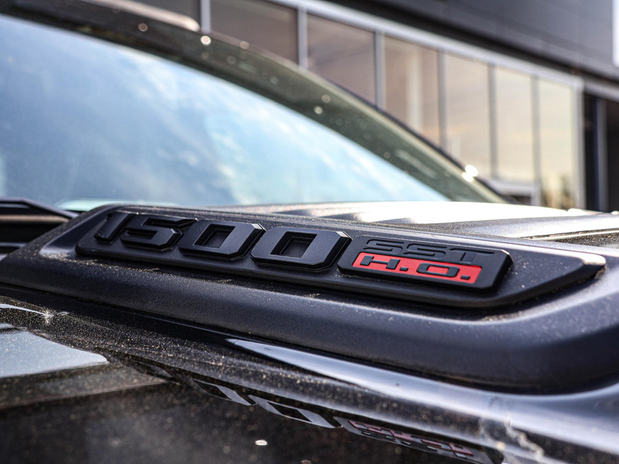 Dodge RAM 1500 540 PK HO Crew Cab Limited Night