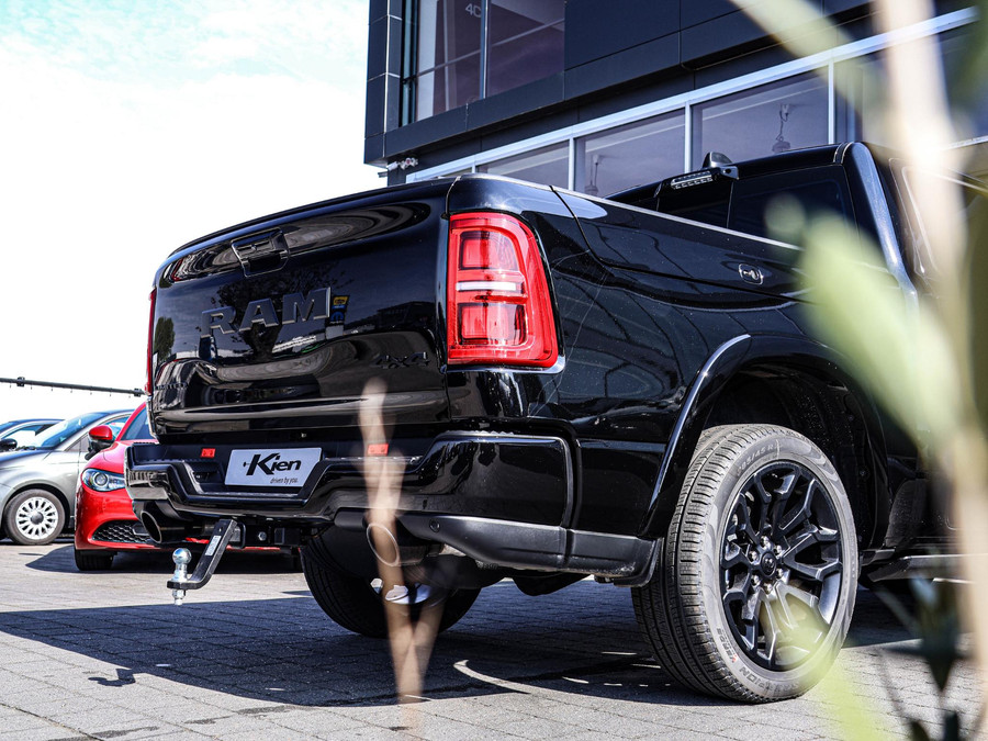 Dodge RAM 1500 540 PK HO Crew Cab Limited Night