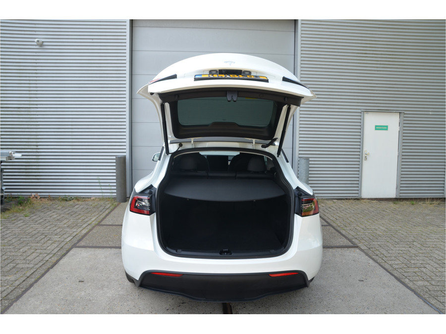 Tesla Model Y RWD 58 kWh