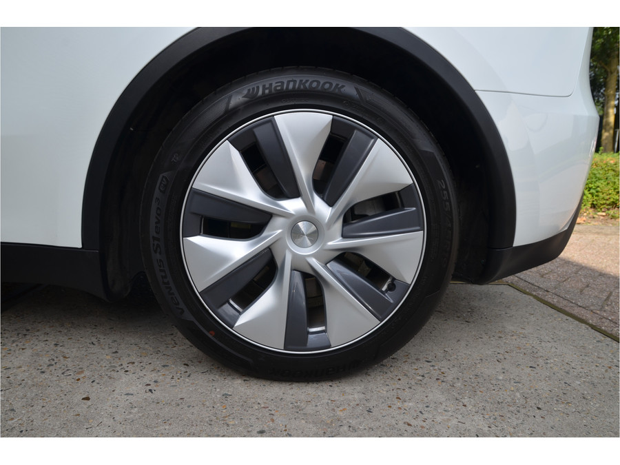 Tesla Model Y RWD 58 kWh
