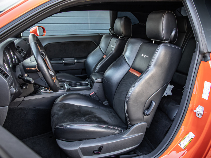 Dodge Challenger | SRT-8 First Edition