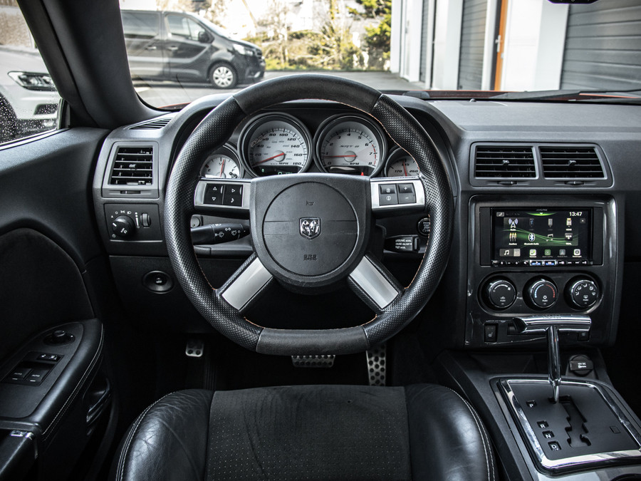 Dodge Challenger | SRT-8 First Edition