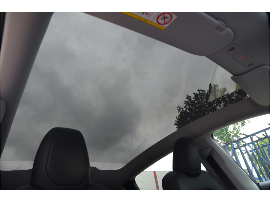 Tesla Model Y Premium Long Range AWD 75 kWh