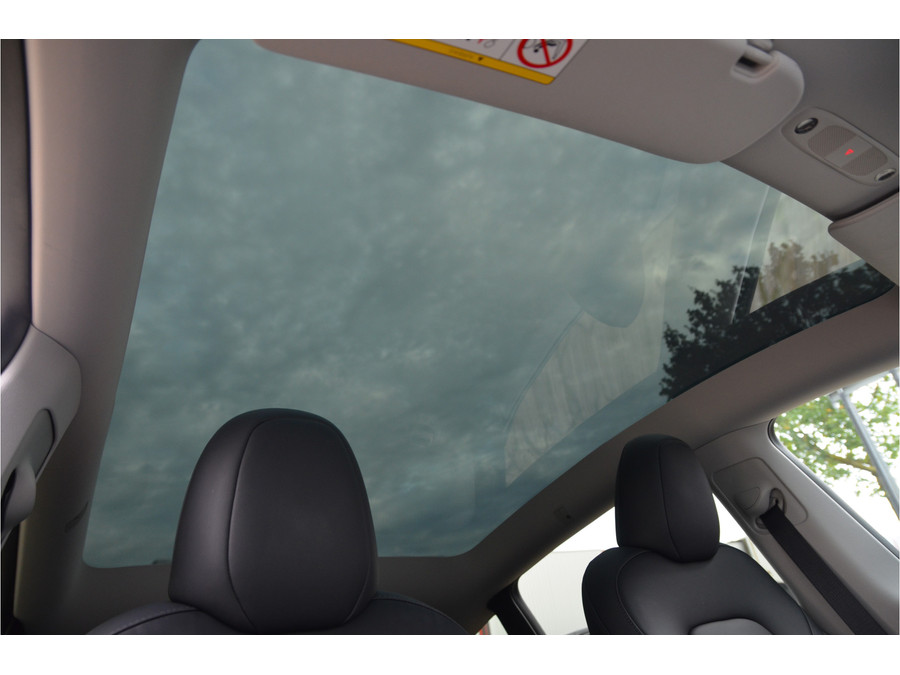 Tesla Model Y RWD 58 kWh