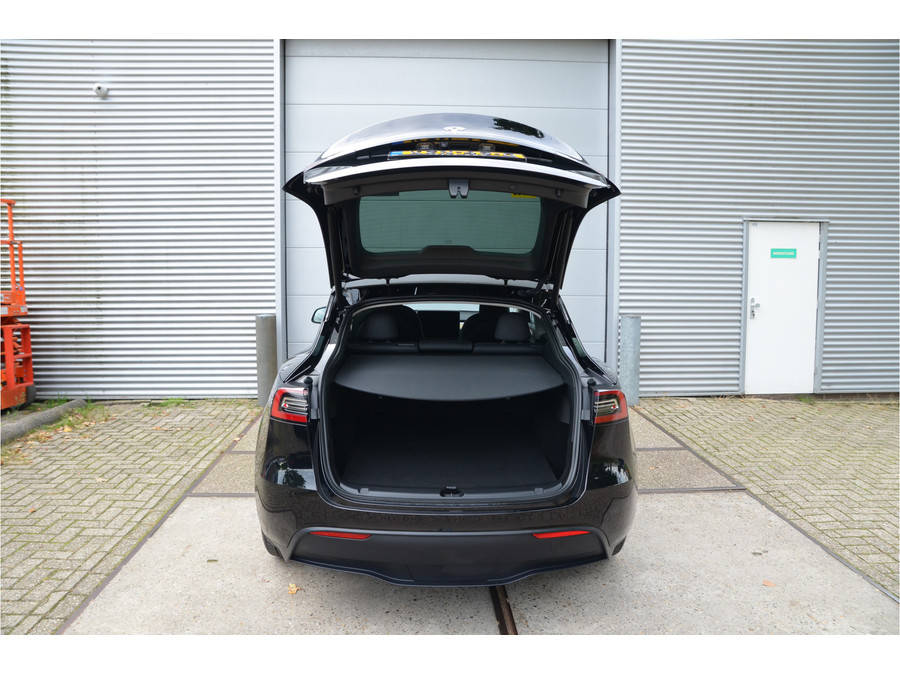 Tesla Model Y RWD 58 kWh