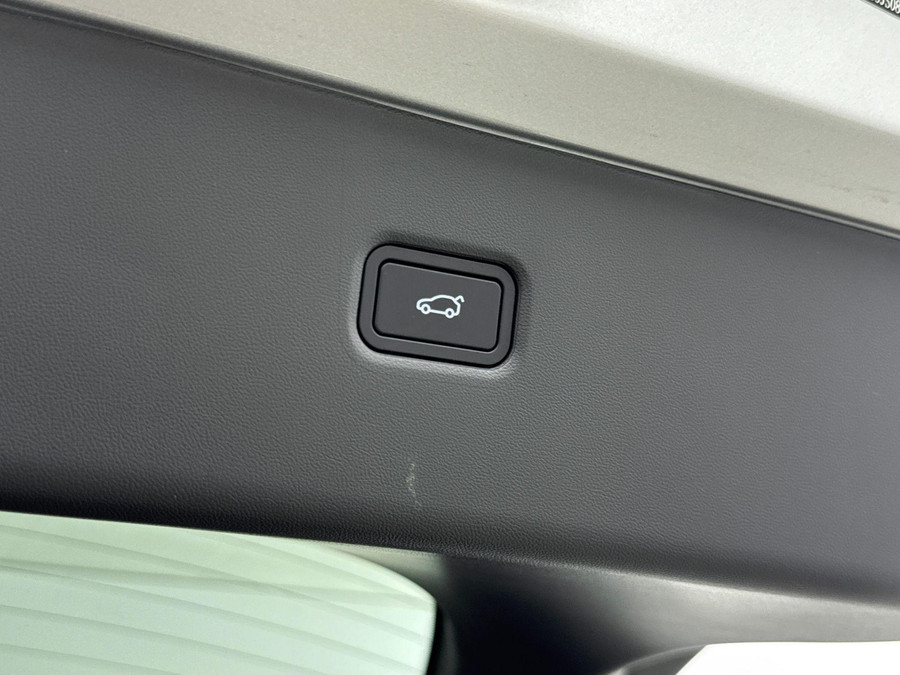 XPENG G6 RWD Long Range 80.8 kWh