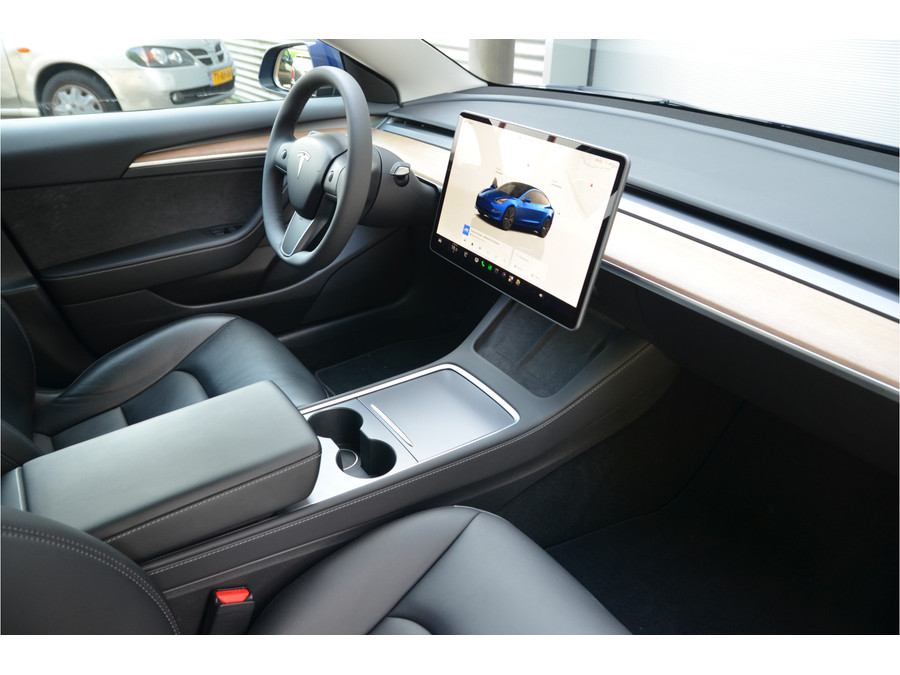 Tesla Model 3 Long Range AWD 75 kWh