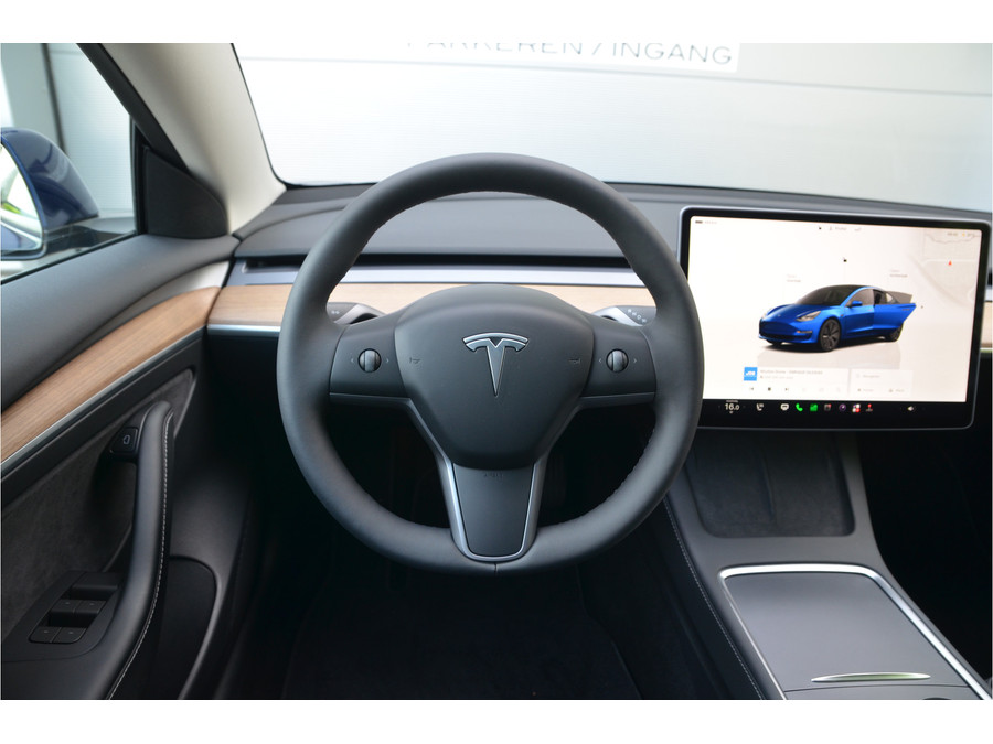 Tesla Model 3 Long Range AWD 75 kWh