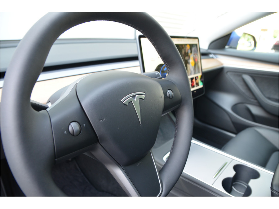 Tesla Model 3 Long Range AWD 75 kWh