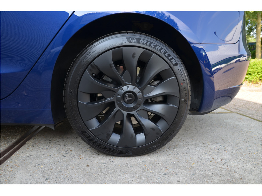 Tesla Model 3 Long Range AWD 75 kWh