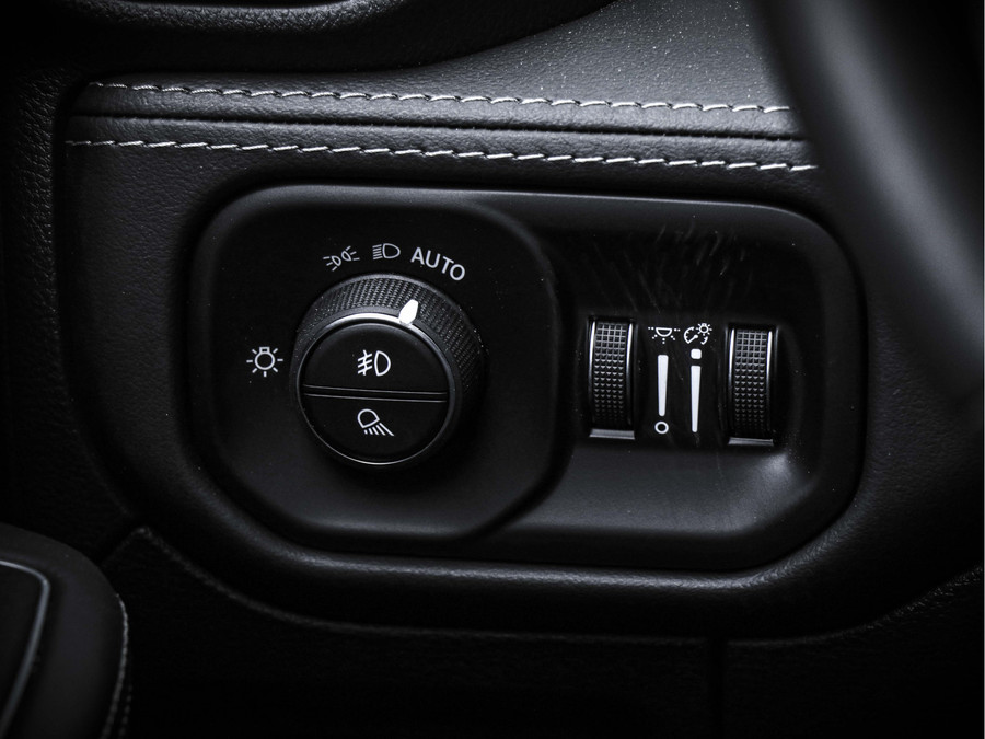 Dodge Ram 1500 Limited Night Edition | BPM-vrij leverbaar!