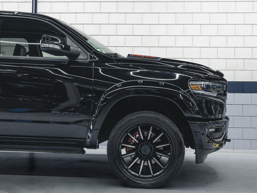Dodge RAM 1500 Limited Night Edition | Stoelmassage | Dubbele LPG Installatie