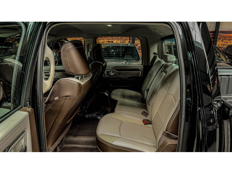 Dodge RAM 2500 laramie 6.7L Cummins 2026 !!20x!!