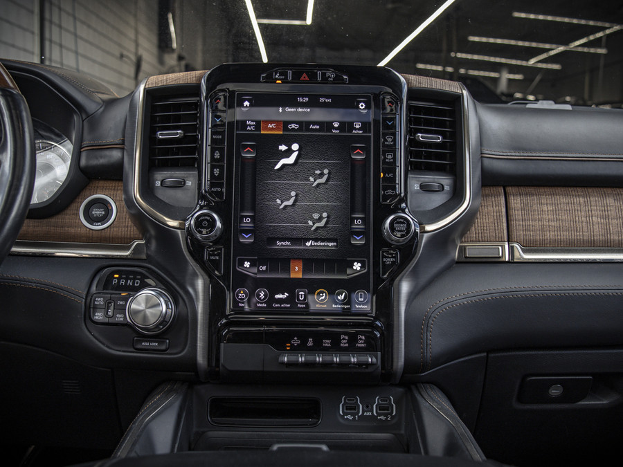 Dodge RAM 1500 LongHorn | Lucht | 360 | Pano