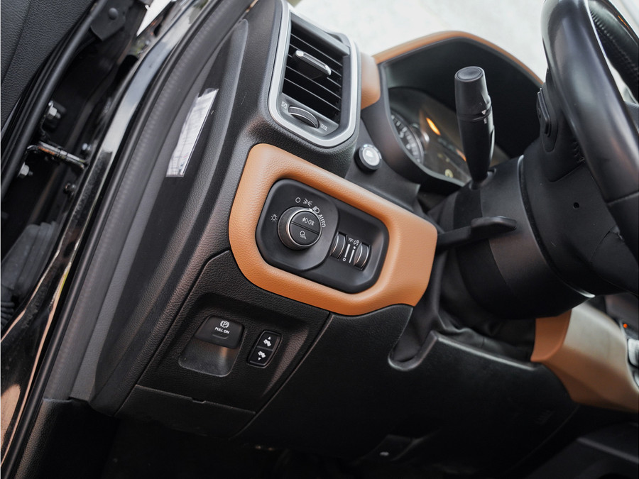 Dodge RAM 1500 CrewCab Bighorn 3.6L V6 eTorque