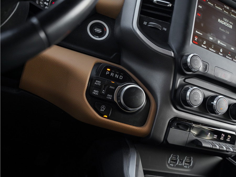 Dodge RAM 1500 CrewCab Bighorn 3.6L V6 eTorque