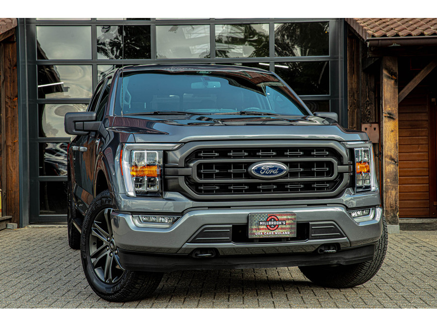 Ford F-150 XLT 5.0 v8