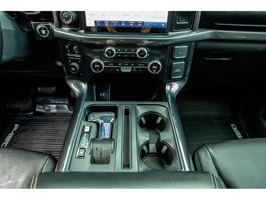 Ford F-150 XLT 5.0 v8