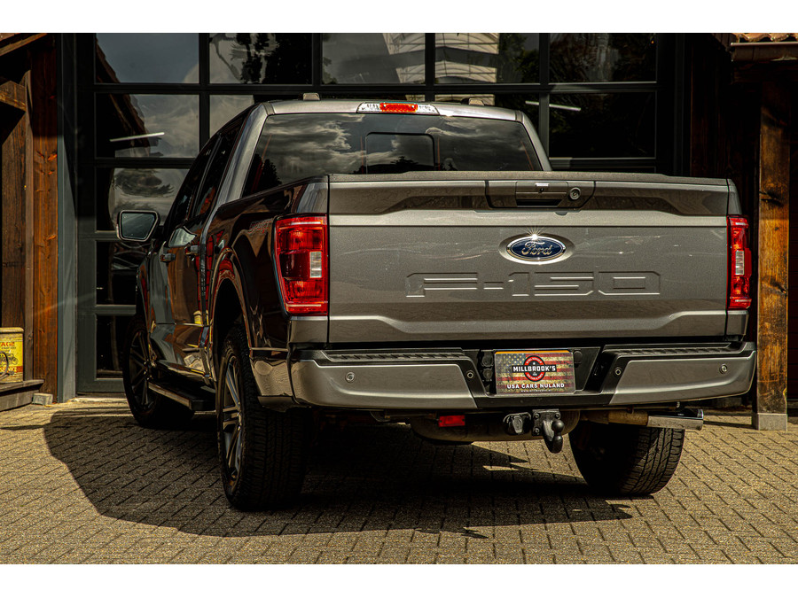 Ford F-150 XLT 5.0 v8