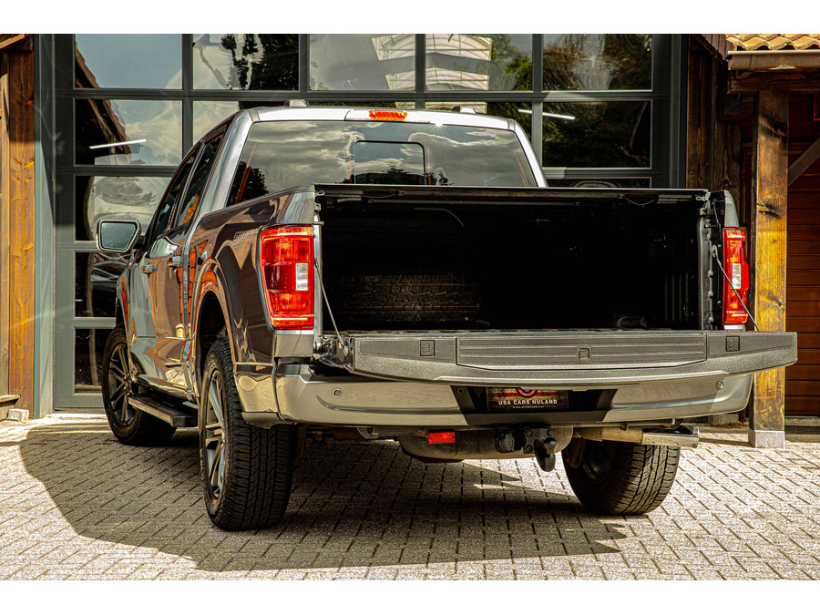 Ford F-150 XLT 5.0 v8