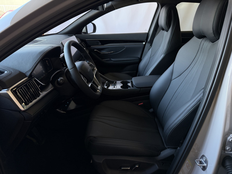 BYD SEAL U 217PK PHEV BOOST 18,3KW PANORAMA HEAD‑UP DISPLAY 360° CAMERA VERWARMDE STOELEN/STUUR STOELVENTILATIE
