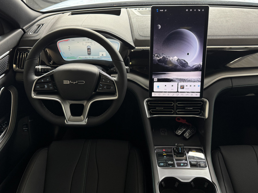 BYD SEAL U 217PK PHEV BOOST 18,3KW PANORAMA HEAD‑UP DISPLAY 360° CAMERA VERWARMDE STOELEN/STUUR STOELVENTILATIE