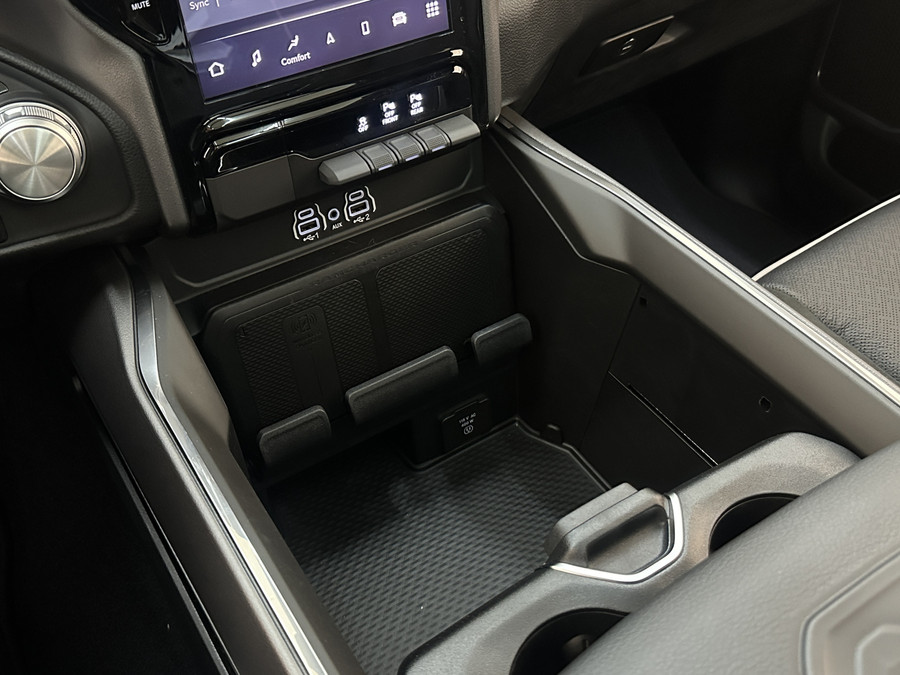Dodge RAM MY2025 Laramie Sport 3.0L TT Hurrican 420pk