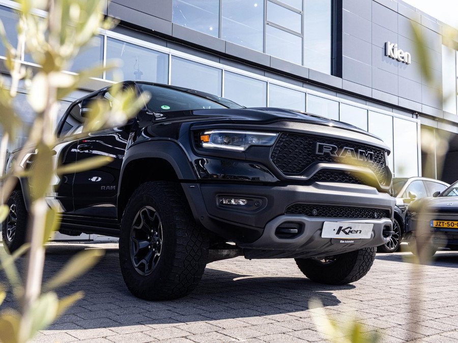 Dodge RAM 1500 6.2 V8 4x4 Crew Cab TRX