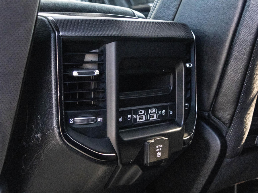 Dodge RAM 1500 6.2 V8 4x4 Crew Cab TRX