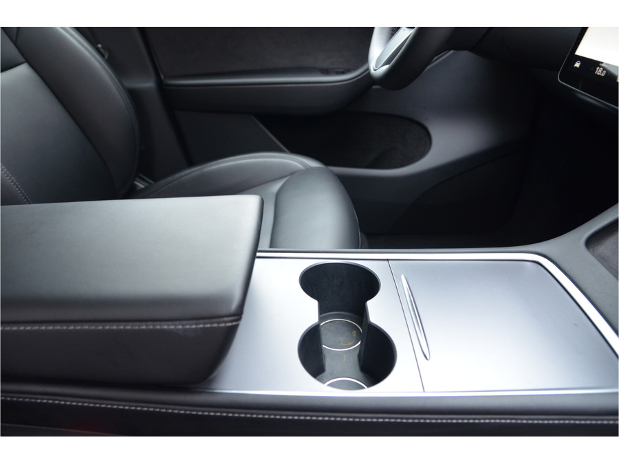 Tesla Model Y RWD 58 kWh