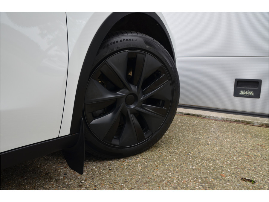 Tesla Model Y RWD 58 kWh