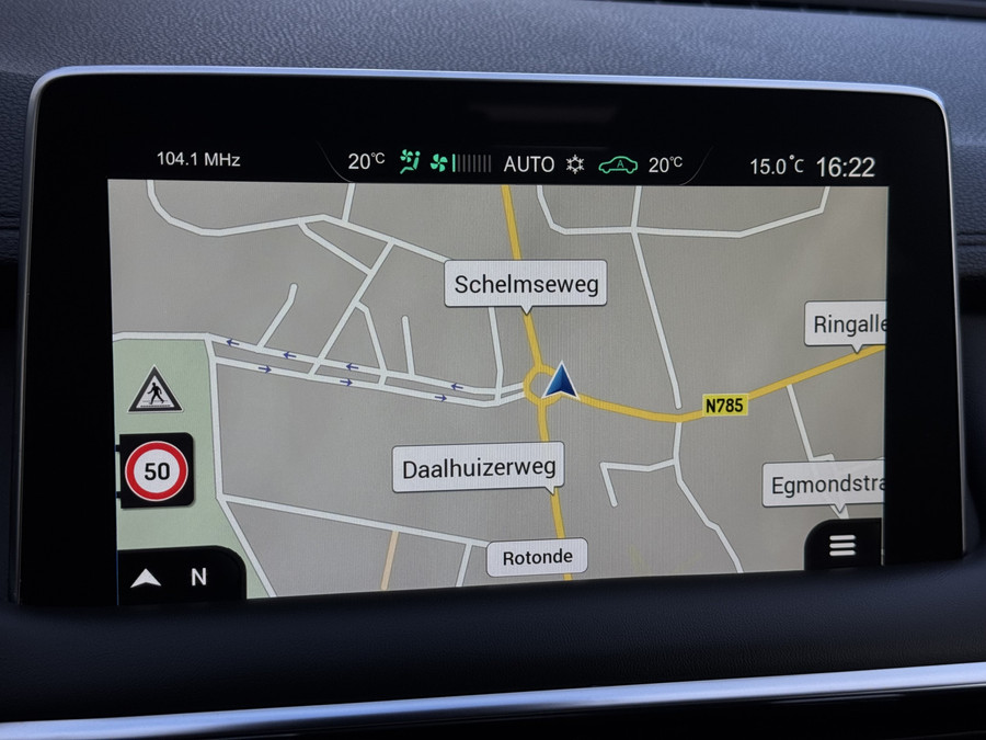 MG EHS 1.5 TGDI Luxury