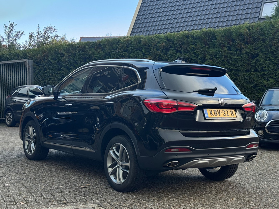 MG EHS 1.5 TGDI Luxury