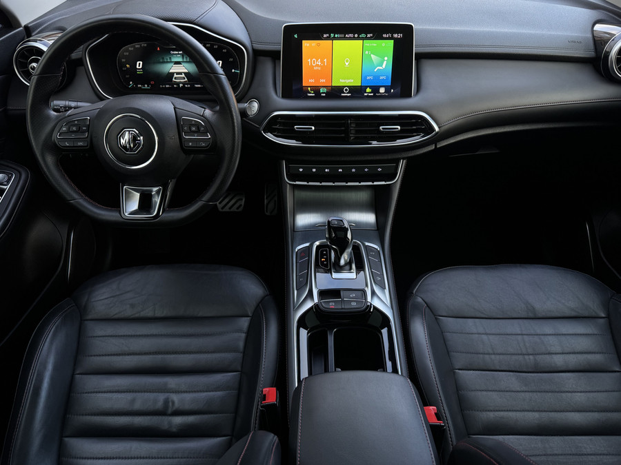 MG EHS 1.5 TGDI Luxury