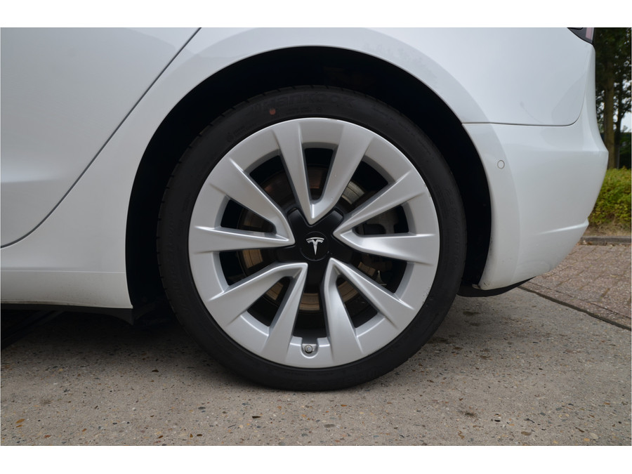 Tesla Model 3 Long Range AWD 75 kWh