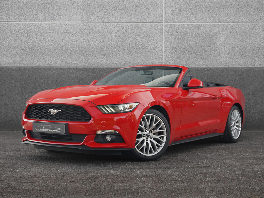 Ford Mustang Convertible 2.3L EcoBoost 317pk